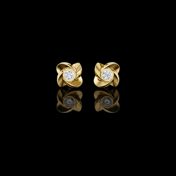 Interwoven Floral Design Round Moissanite Diamond Stud Earrings