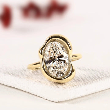 Oval Cut Freeform Bezel Moissanite Diamond Engagement Ring