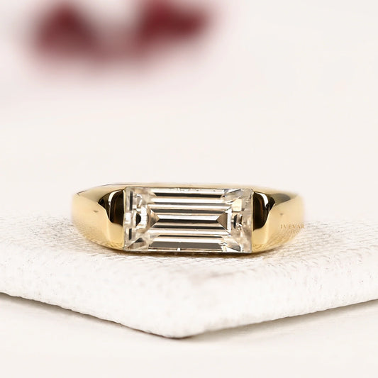 Baguette Cut Moissanite Solitaire Diamond engagement ring