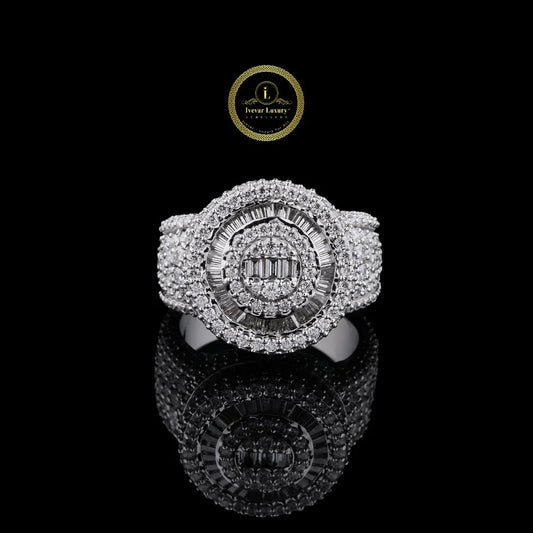 Premium Baguette & Round Cut Moissanite Diamond Ring By Ivevar