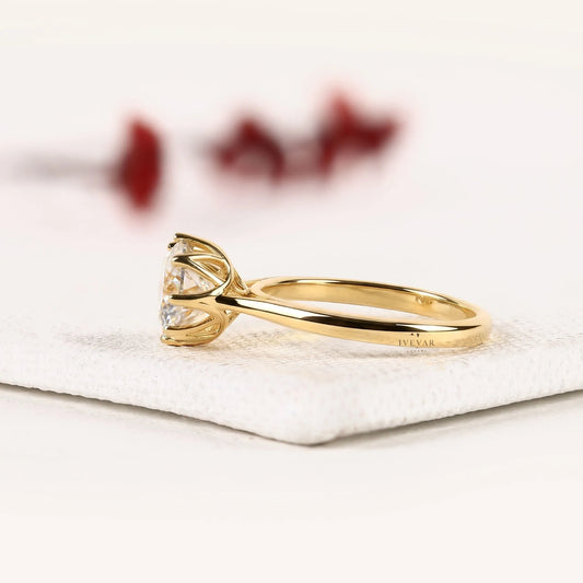 Solitaire Setting Round Cut Lab Diamond Engagement Ring