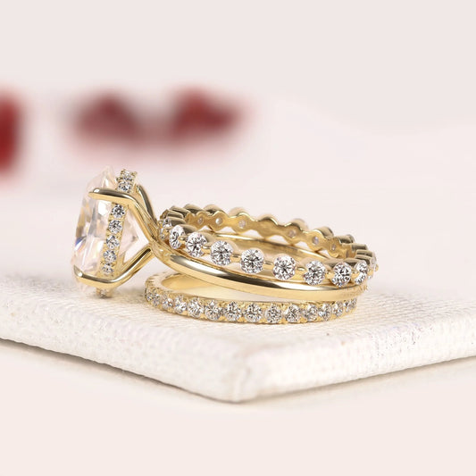 Oval Cut with Two Infinity Bands Lab Diamond Bridal Ring Set