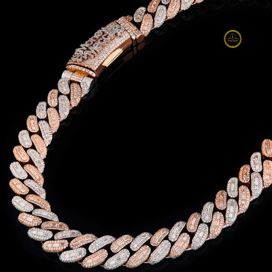 Personalized Nameplate Interlocking Curb Links Featuring Baguette Moissanite