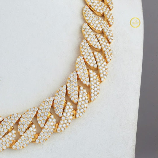 Full Pave Set Thorn Motif Cuban Link Chain Necklace with Lab Diamonds