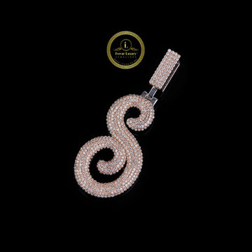 One Letter Pendnet With Two Tone and Lab Grown Round Cut diamnd Pendent by Ivevar