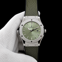 Luxury Gold Boys Watch Premium Men's Designer Timepiece Elegant Wrist Watch for Men