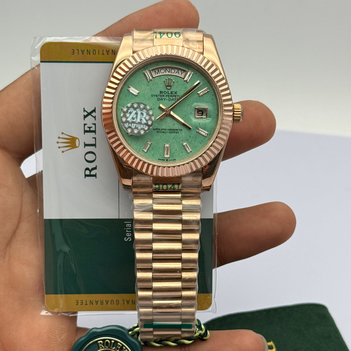 Luxury Gold & Rose Gold Day-Date Watches Elegant Color Dials & Premium Watch