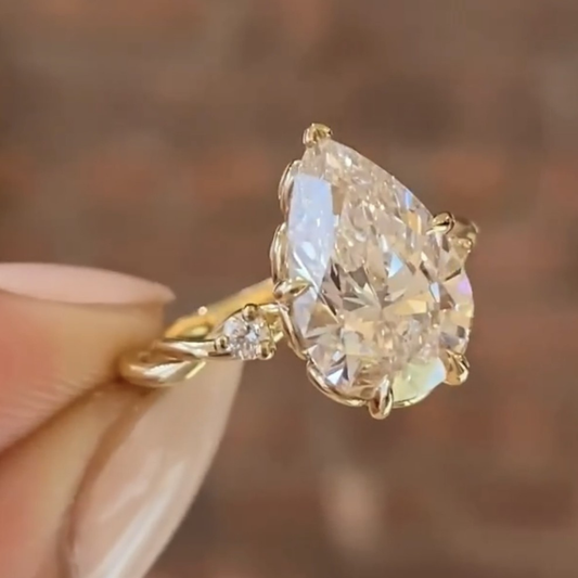 Pear Solitaire Lab Grown Diamond Ring with Twisted Band
