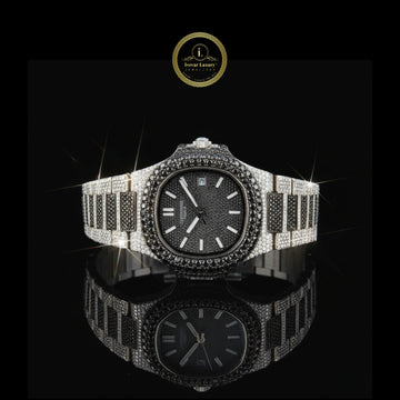 Elegant Black Dial Exquisite Black and White Diamond Iced Out Watch