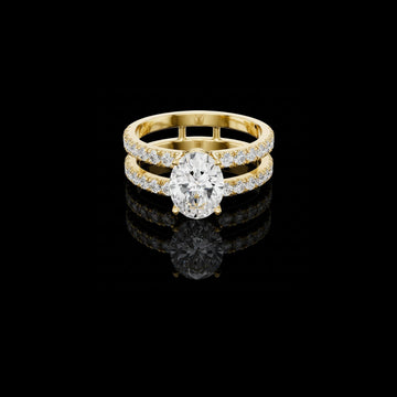 Graceful Moissanite Oval Cut Ring For Festive look
