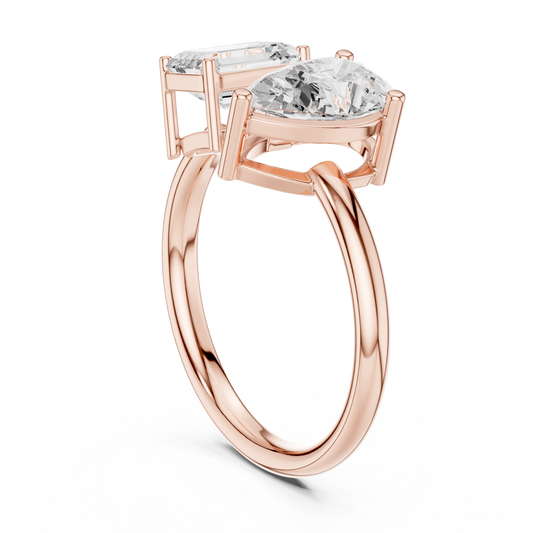 Emerald and Pear Cut Toi Et Moi Moissanite Diamond Majestic Ring