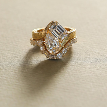 5.62 TCW Luxury Pear & Emerald Cut Toi Et Moi Moissanite Diamond Vintage Engraved Bridal Set Ring Fine Jewelry