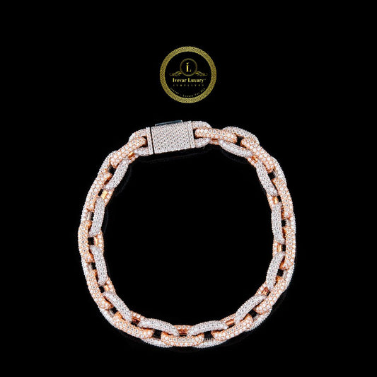 Round Cut Moissanite Diamond Pave Oval Link Chain Bracelet