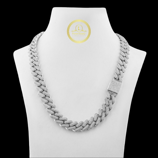 Full Pave Set Geometric Double Bar Link Chain Necklace with Moissanite