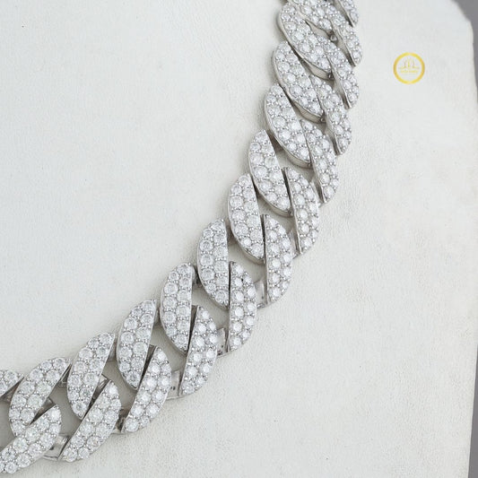 Custom Arabic Script Clasp Open Geometric Link Chain Necklace with Lab Diamonds