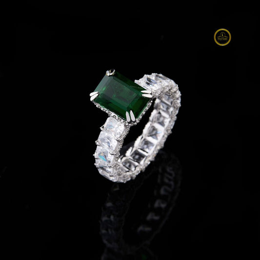 Green Emerald Lab Grown Diamond With Radiant Cut Side Stone