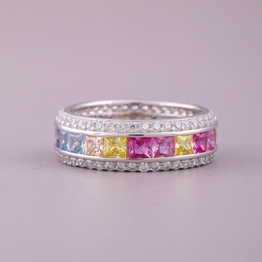 Luxury Vintage Natural Sapphire Diamond Ring by Ivevar Timeless Elegance