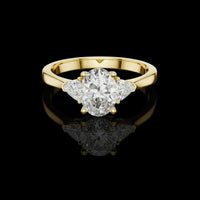 1.00 CT Glorious Lab Grown Oval Cut Diamond Ring For Romantic Day