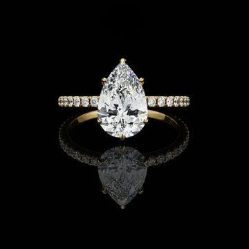 1.81 CT Luxury Pear Cut Lab Grown Diamond Ring for Wedding Bridal Jewelry