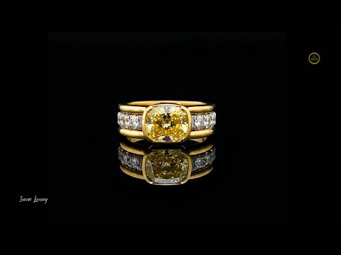 Cushion Cut Moissanite Diamond Ring With Round Side stone Band
