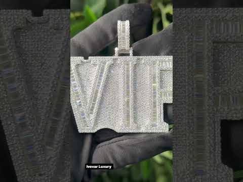 Handcrafted Custom Lab Grown Diamond Pendant by Ivevar