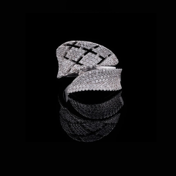 1.30 TCW Luxury Leaf Inspired Lab Diamond Ring in White Gold Nature Motif Cocktail Jewelry for Women