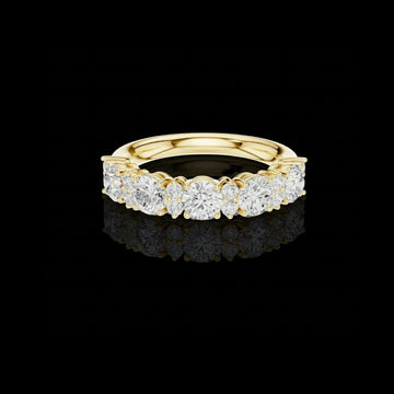 1.37 CT Luxury Multi-Stone Gold Moissanite Diamond Band with Graduated Round Stones For for Brides