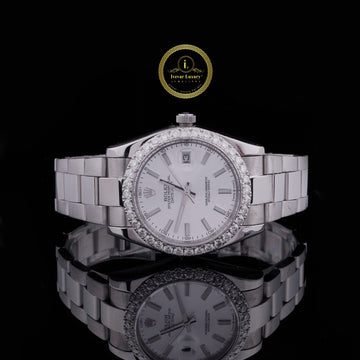Round Cut Moissanite Diamond Bezel Oyster Perpetual Date Style Watch with Oyster Band