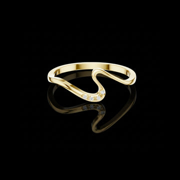 Curved Wave Moissanite Diamond Ring